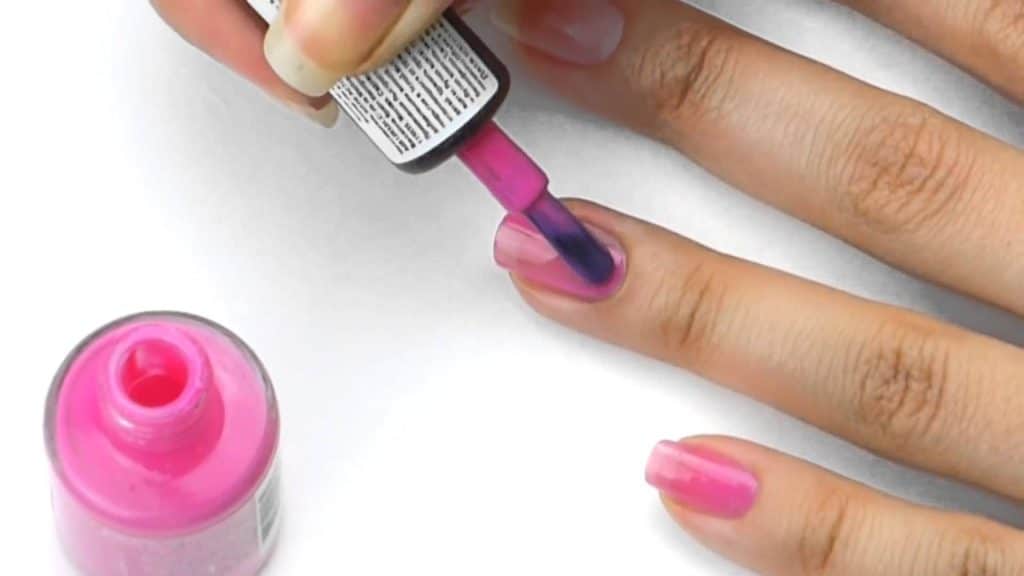 Manicure w domu: nauka regularnego manicure od zera (instrukcje krok po kroku + zdjęcia)