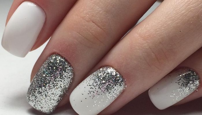 Srebrny manicure (50 zdjęć)