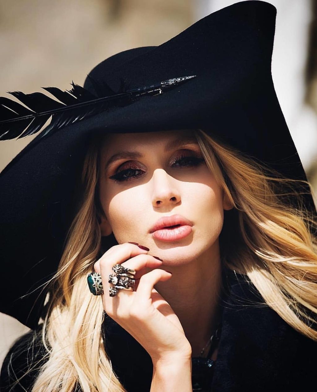 Svetlana Loboda przed i po operacji plastycznej